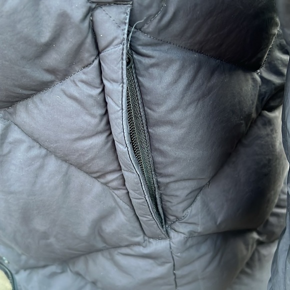 North Face black warm winter coat 3/4 length - Picture 8 of 10